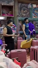 Video! Bigg Boss 19 PROMO_ Farhana Asks Abhishek Bajaj To Compliment Her; Abhishek Gives Her An 8 On&nbsp;10