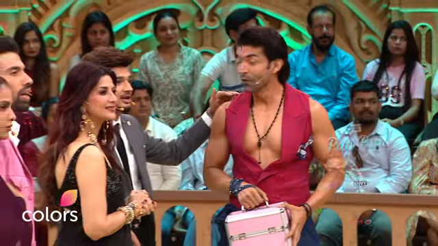 Video Exclusive! Gurmeet’s Phone Crushed | Pati Patni Aur&nbsp;Panga!